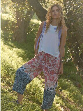 NWTFree People Movement “In The Wild” Printed Pant – Small | SOLD OUT
